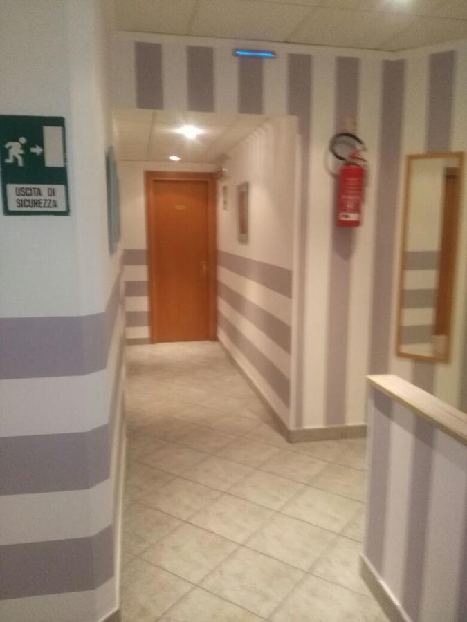 Hotel San Giorgio 阿拉西奥 外观 照片