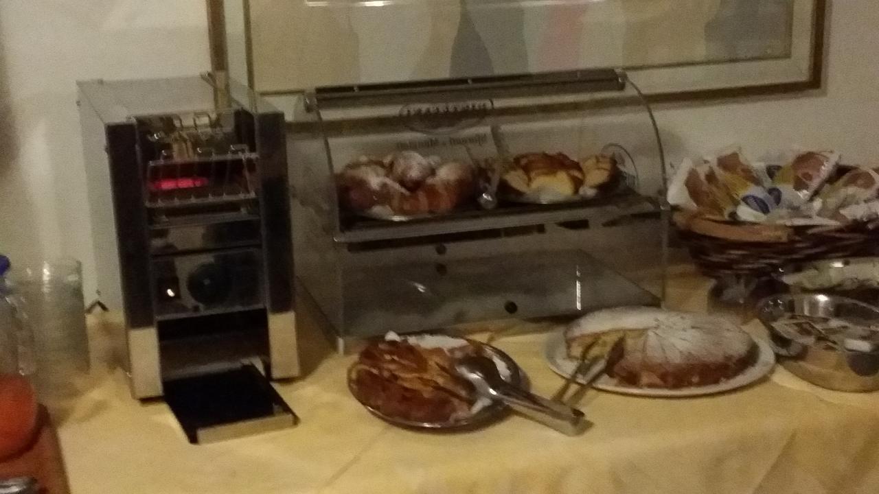 Hotel San Giorgio 阿拉西奥 外观 照片